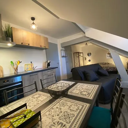 Apartment Le Grenier Saint-pierre